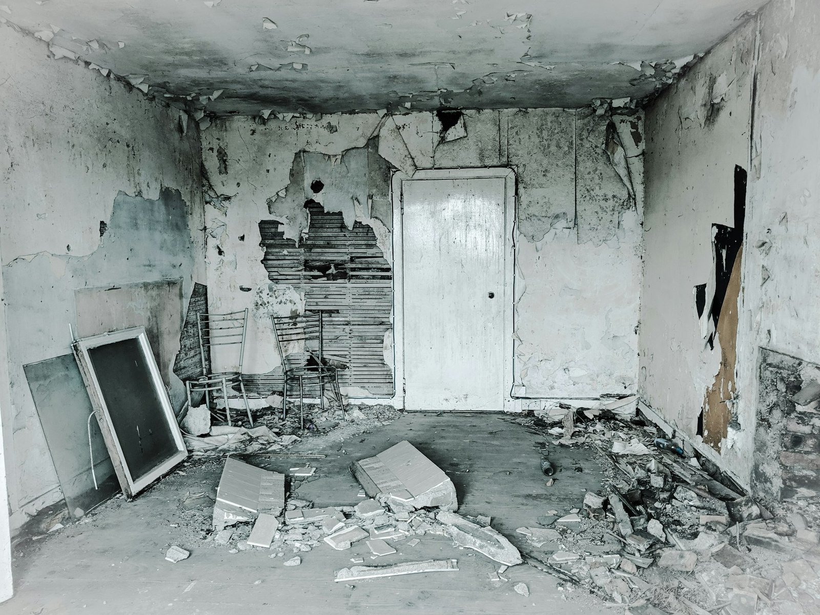 Squat et inhabitabilité : Quand la destruction devient l&rsquo;unique issue